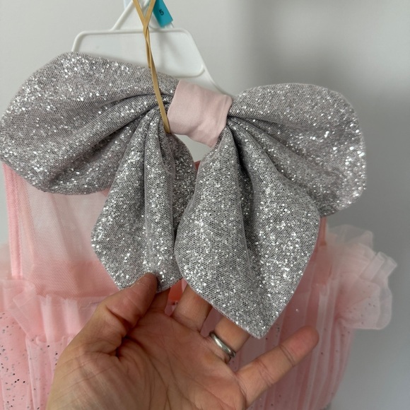 Tulleen
Ohlone bouquet dress girls size 10 - Picture 4 of 7